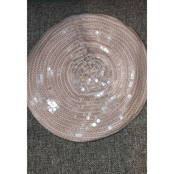 Juicy Couture Beret  - Picture 2 of 2